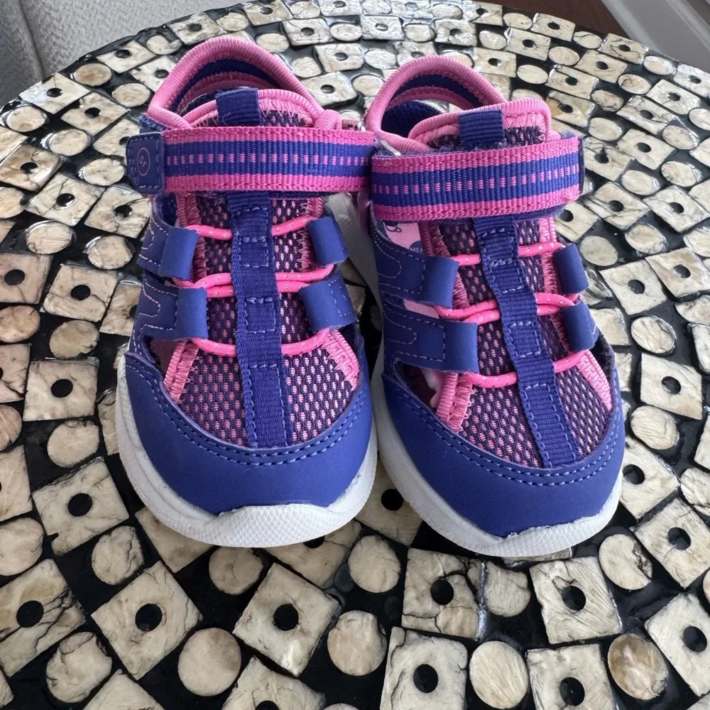 Stride Rite 360 Flynn Sneaker Sandal Size 6M Purple and Pink